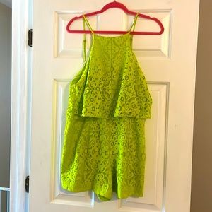 Lilly Pulitzer High Neck Romper - 8